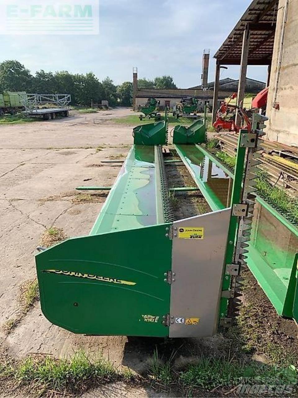John Deere t660 Ražas novākšanas kombaini