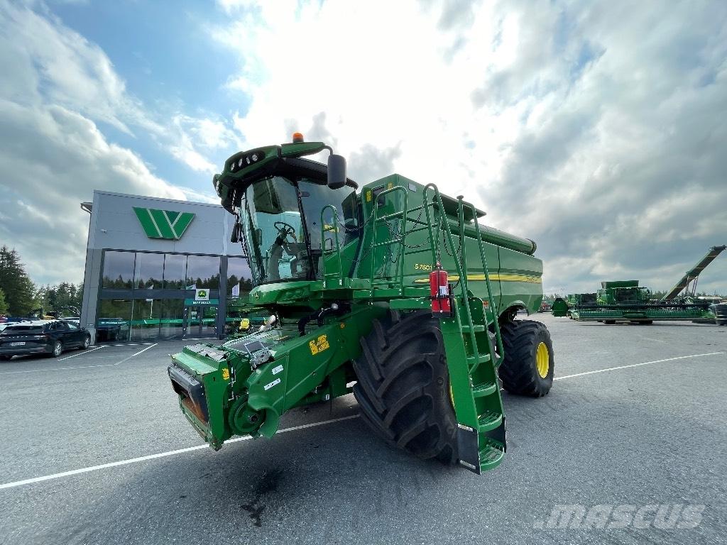 John Deere S760i Ražas novākšanas kombaini