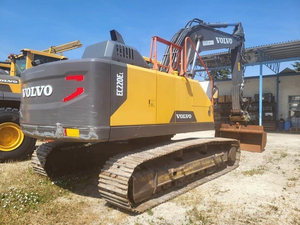 Volvo EC220EL Kāpurķēžu ekskavatori