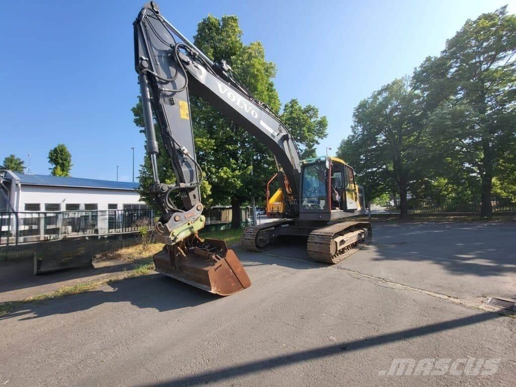 Volvo EC220EL Kāpurķēžu ekskavatori