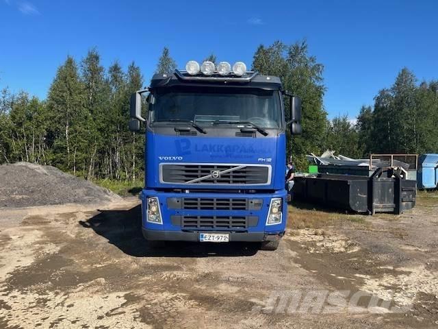 Volvo FH12 Smagās mašīnas ar celtni