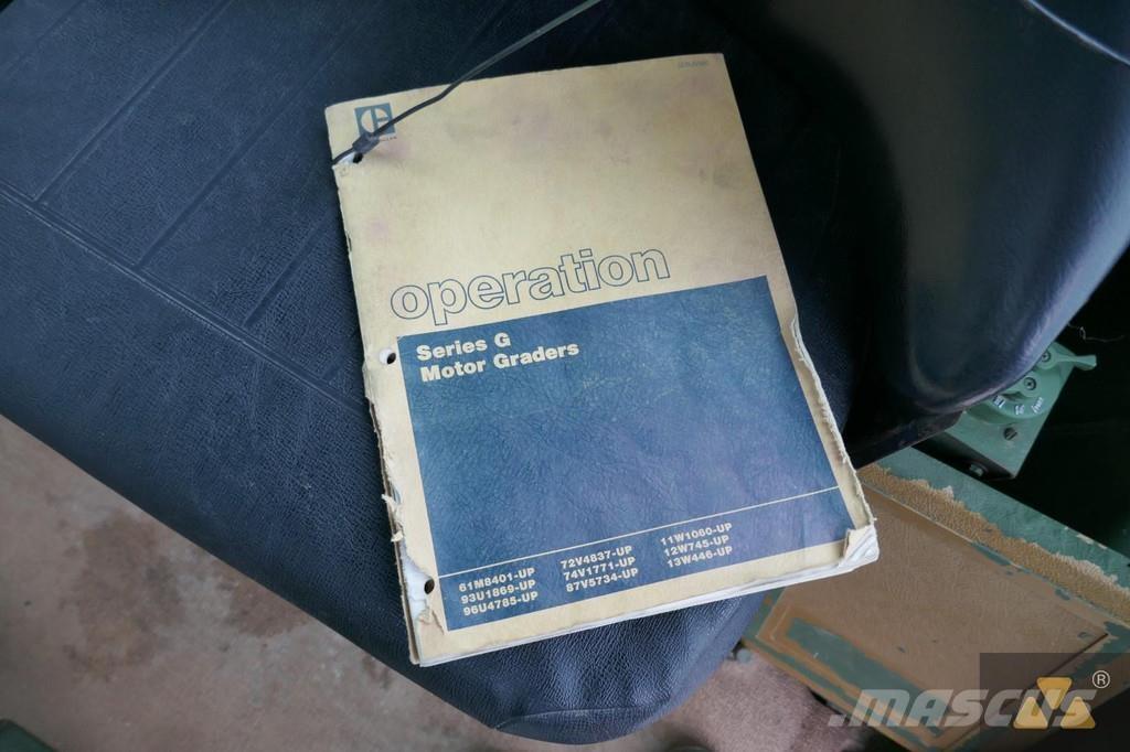 CAT 130G Ex-army Greideri