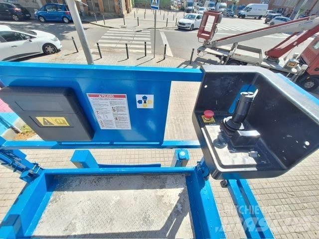 Genie 2669RT Šķerveida pacēlāji