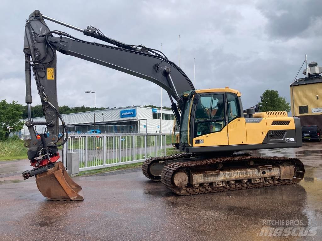 Volvo EC 220 DL Kāpurķēžu ekskavatori