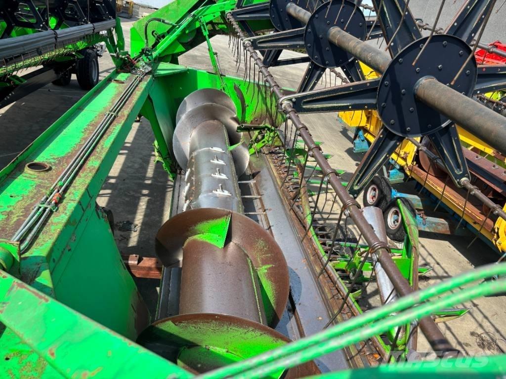 Deutz-Fahr 3580 Ražas novākšanas kombaini