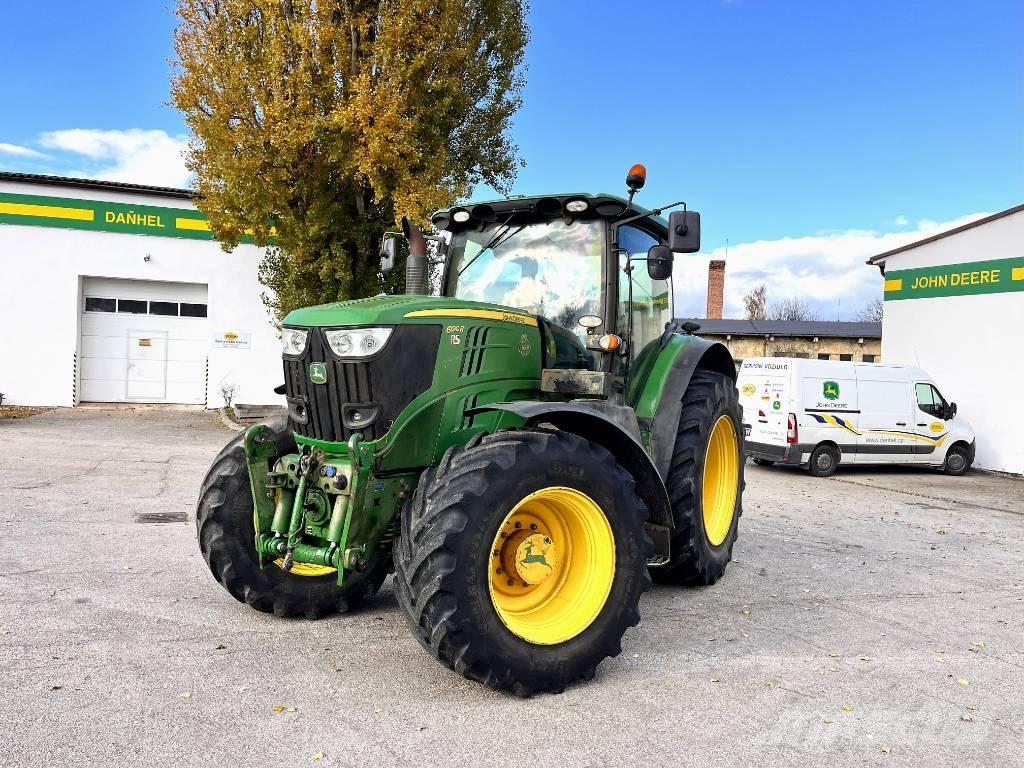 John Deere 6190 R Traktori