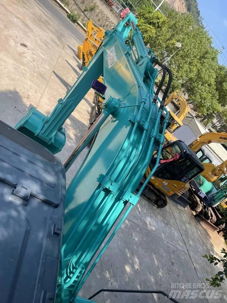 Kobelco SK130-8 Vidēja lieluma ekskavatori 7 t - 12 t