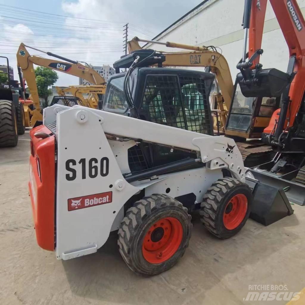 Bobcat S160 Lietoti riteņu kompaktiekrāvēji