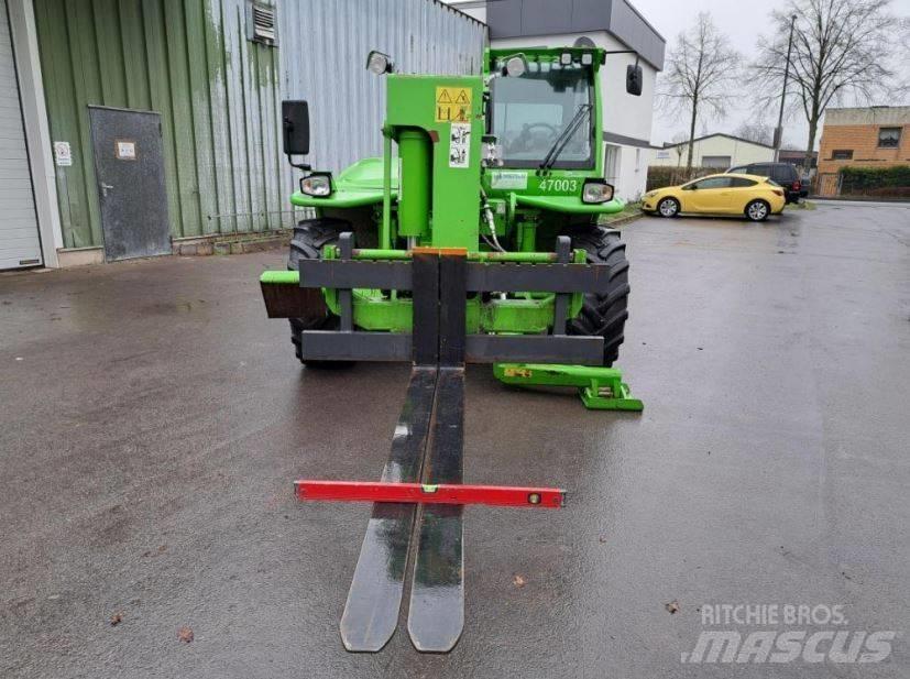 Merlo P 40.17 Teleskopiskie manipulatori