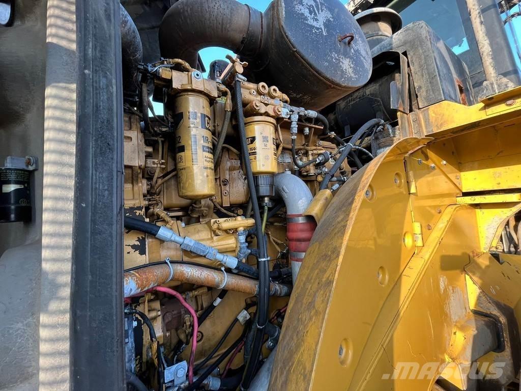 CAT 980H Iekrāvēji uz riteņiem