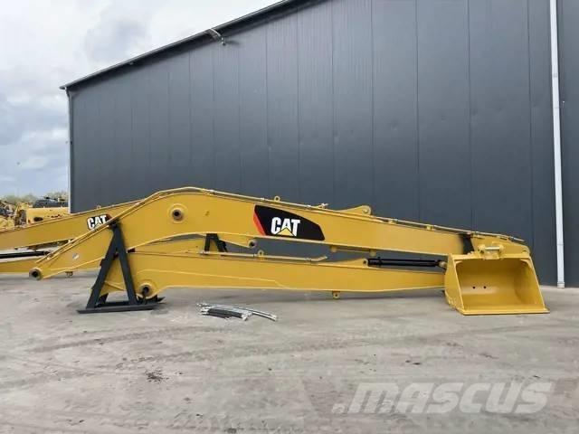 CAT 323 GX 18m Set Grāvju arkls