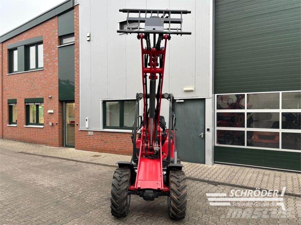 Schäffer 3650 Mini iekrāvēji