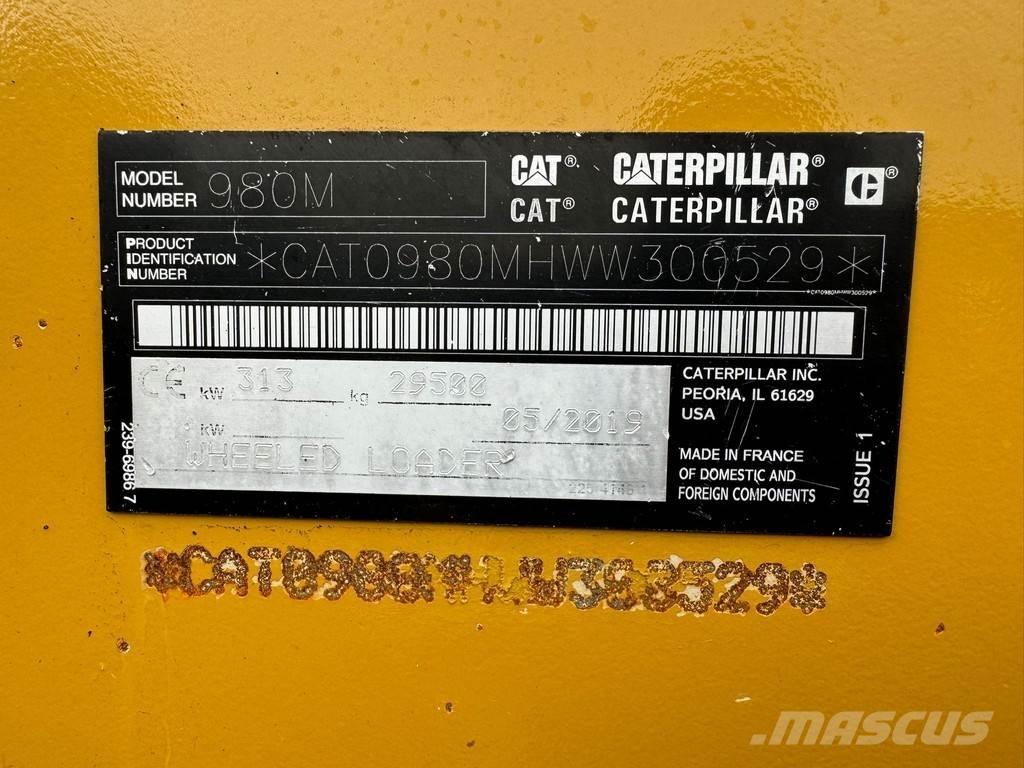 CAT 980M Iekrāvēji uz riteņiem