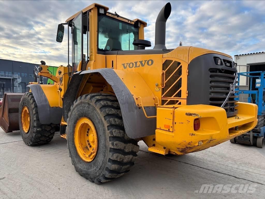 Volvo L 120 F Iekrāvēji uz riteņiem