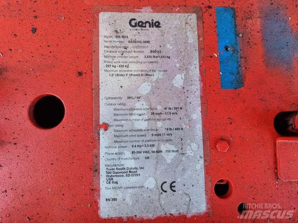 Genie GS1932 Šķerveida pacēlāji