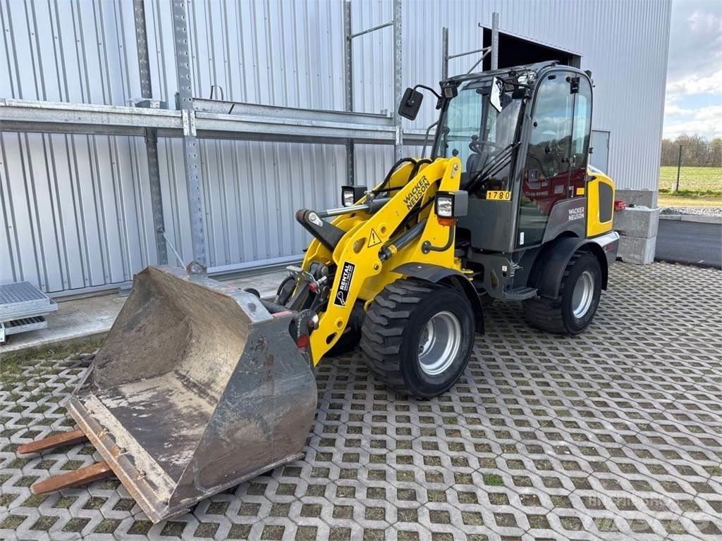Wacker Neuson WL32 Iekrāvēji uz riteņiem