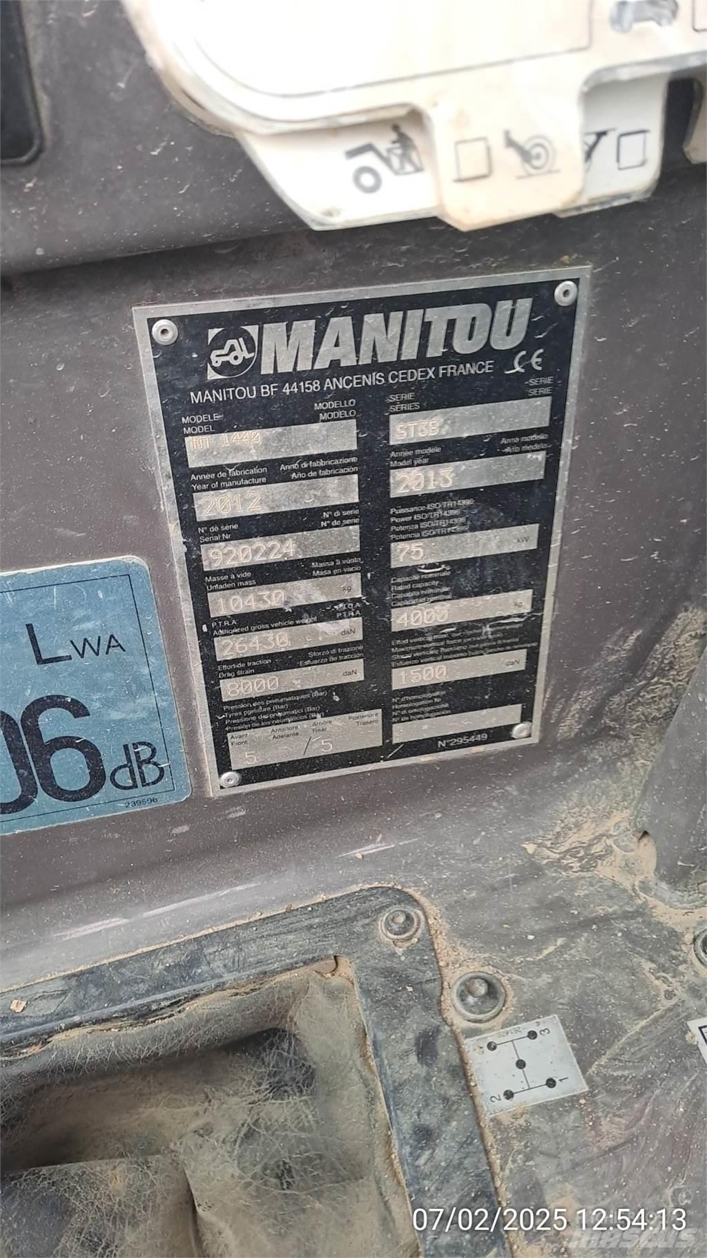 Manitou MT1440 Teleskopiskie manipulatori