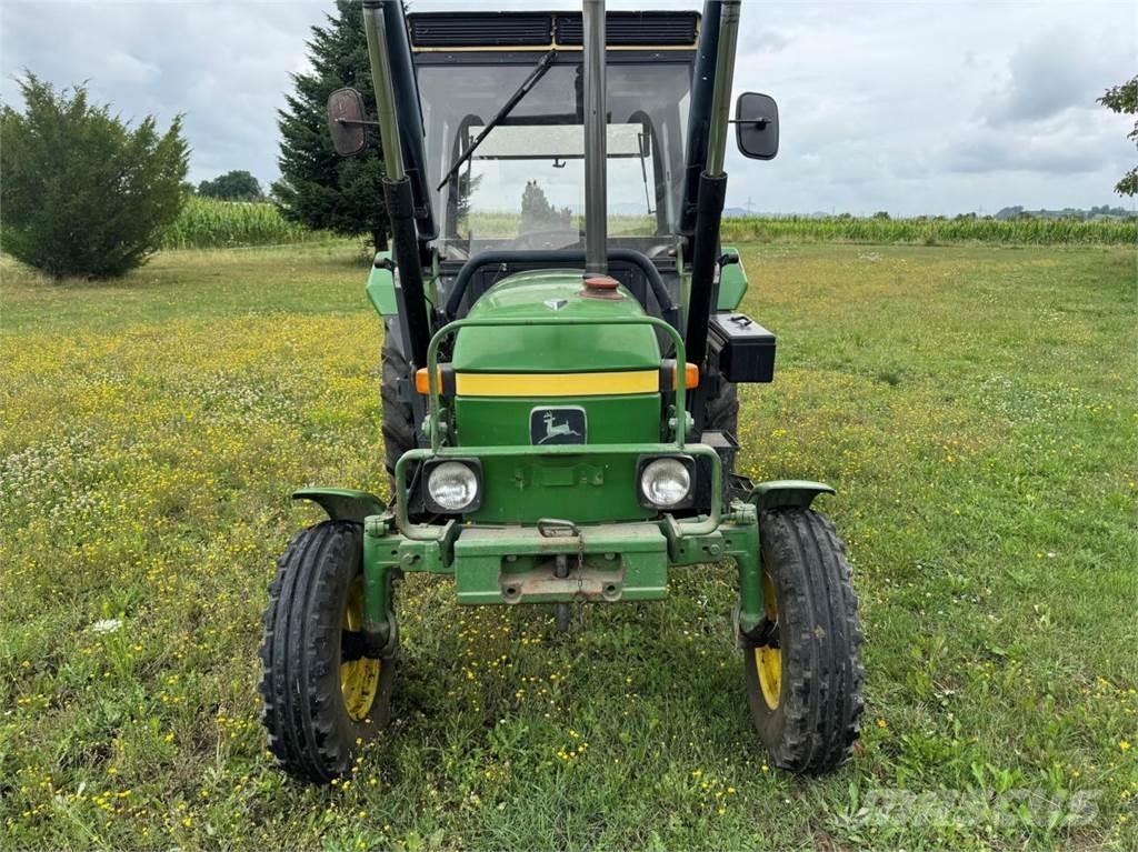 John Deere 1040 S Traktori