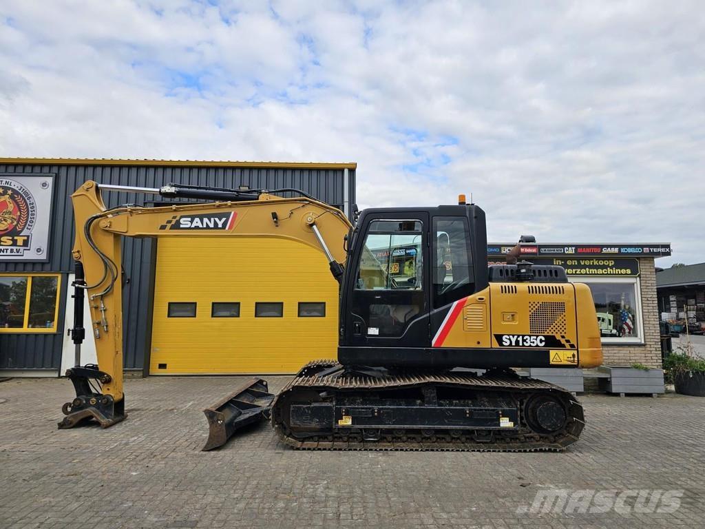 Sany SY135C Kāpurķēžu ekskavatori