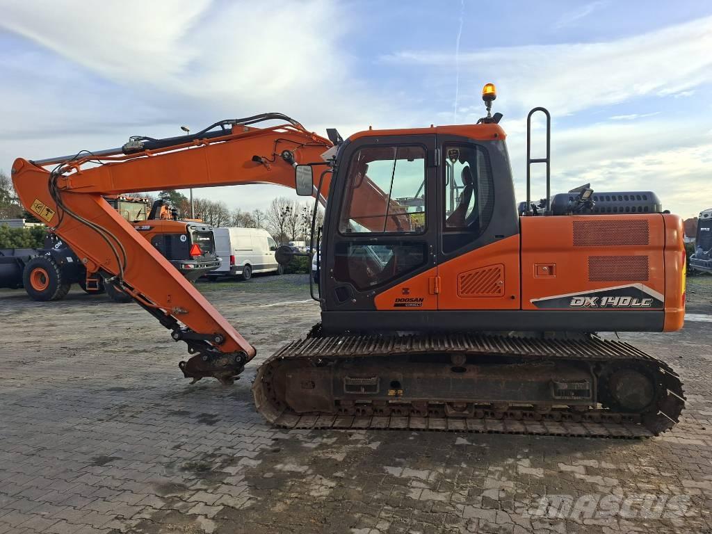 Doosan DX140LC-7 Kāpurķēžu ekskavatori