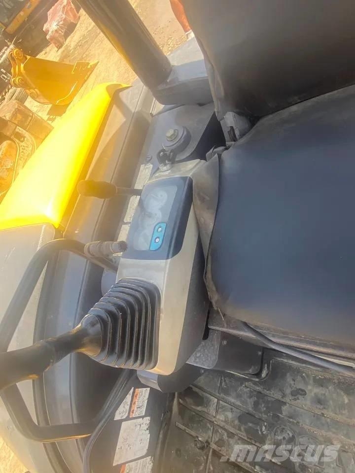 Komatsu PC 40 MR-2 Mini ekskavatori < 7 t