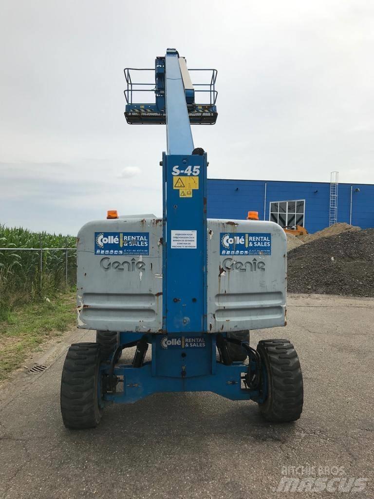 Genie S 45 Teleskopiskie pacēlāji