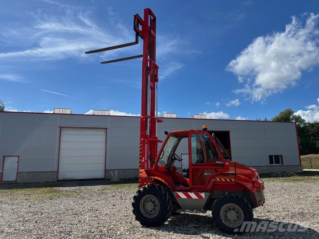 Manitou M30-4 ST3B Tehnika ar dīzeļa dzinēju