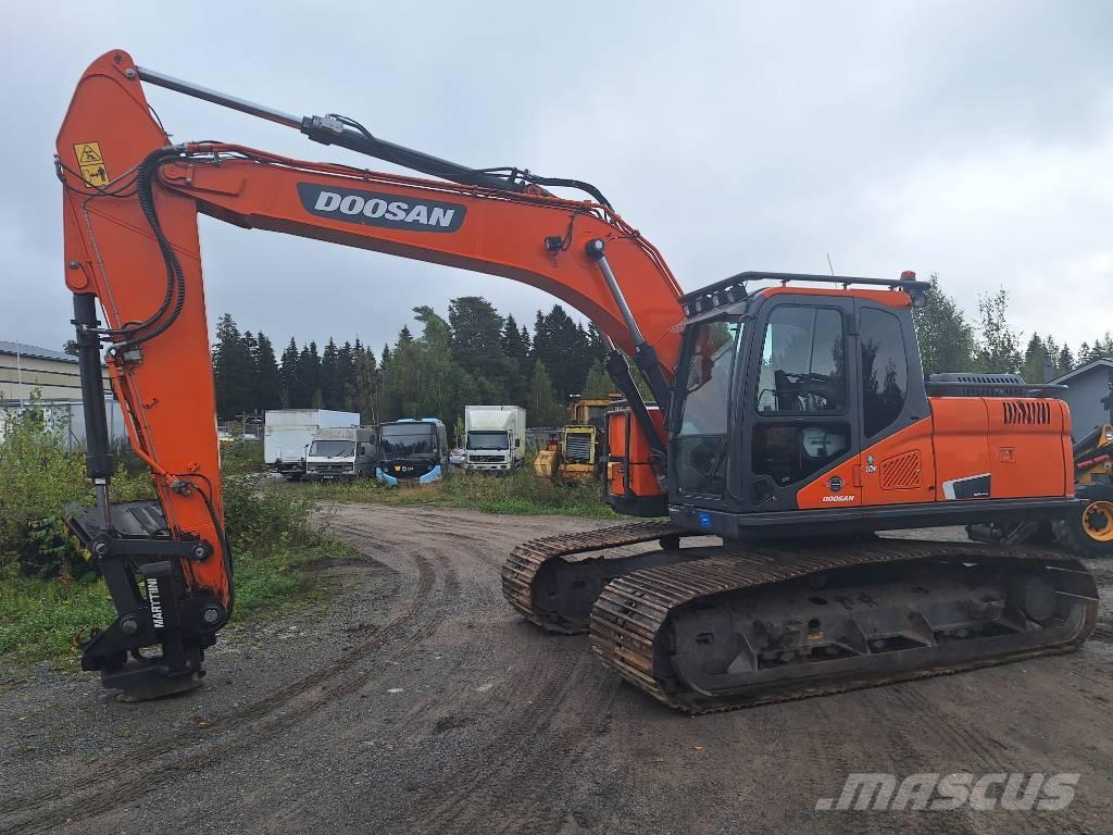 Doosan DX 180 -5 Kāpurķēžu ekskavatori