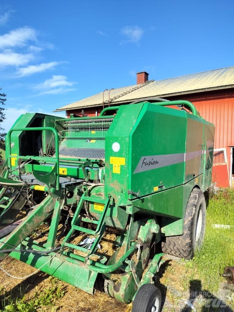 McHale Fusion 1 Rituļu preses