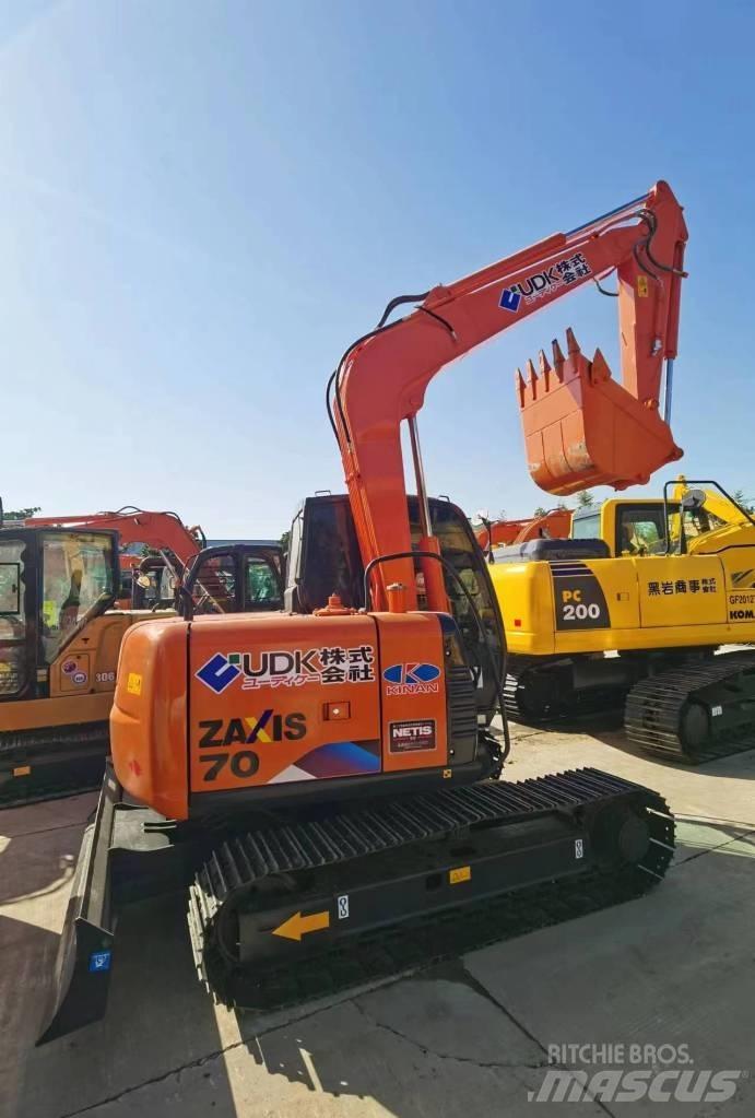 Hitachi ZX 70 Kāpurķēžu ekskavatori