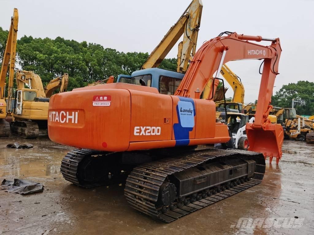 Hitachi EX 200-3 Kāpurķēžu ekskavatori