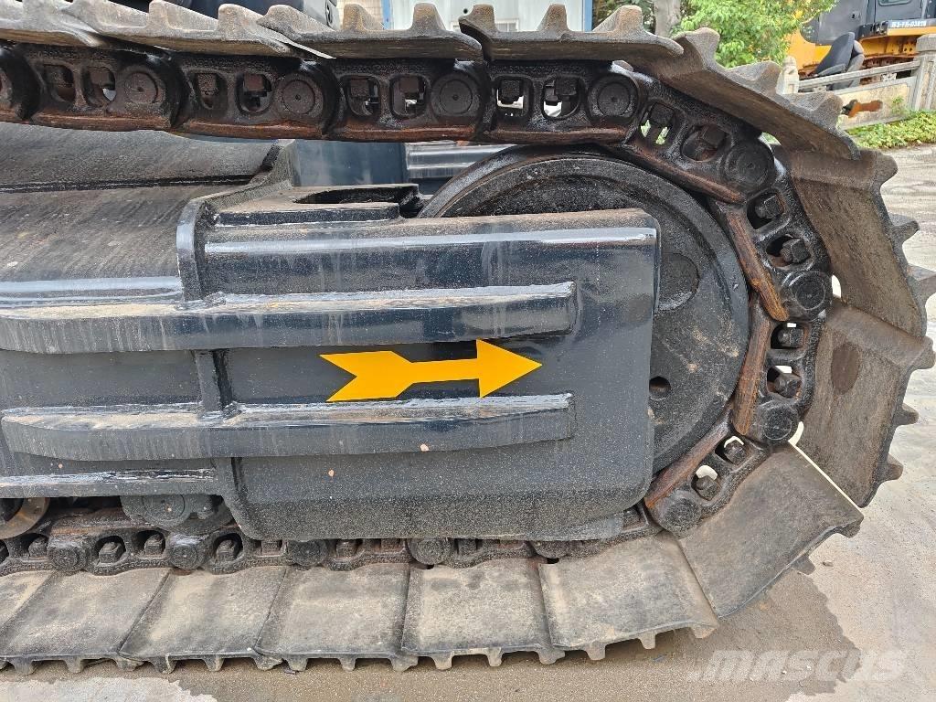 Hyundai R350L Kāpurķēžu ekskavatori