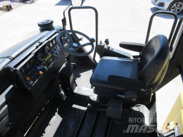 Dynapac CC 422 C Divvalču grunts veltņi