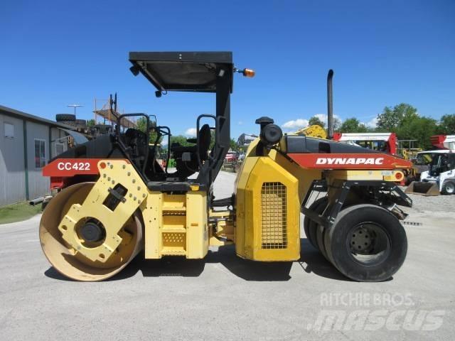 Dynapac CC 422 C Divvalču grunts veltņi