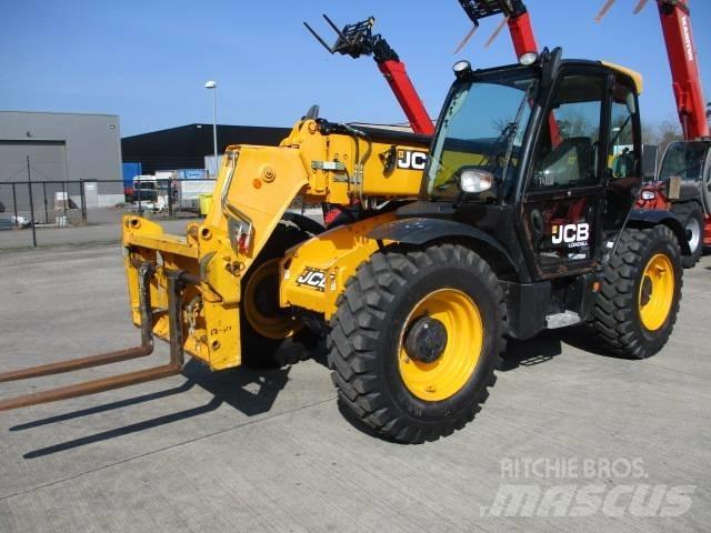JCB 535-95 (646) Teleskopiskie manipulatori