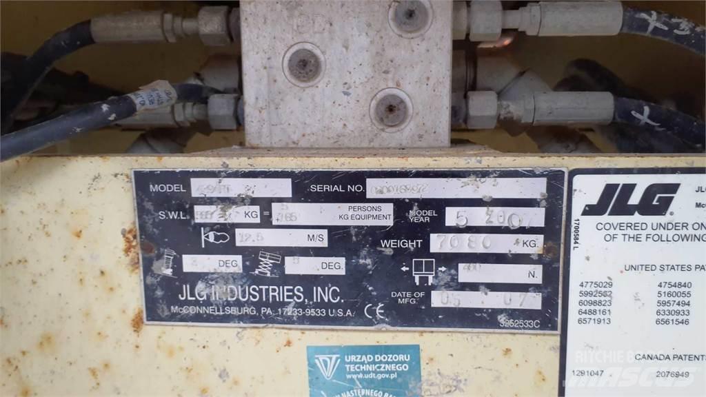 JLG 4394RT Šķerveida pacēlāji