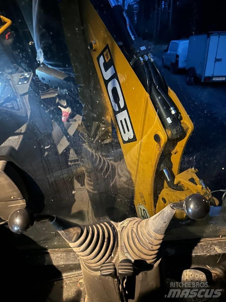 JCB 3XC 14H5WM Ekskavatori-iekrāvēji