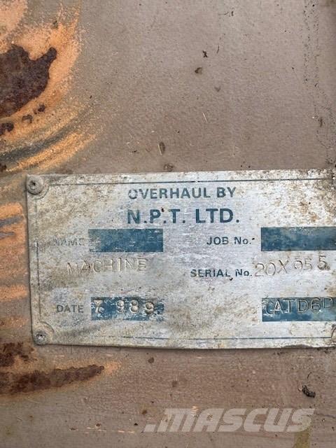 CAT D 6 D Kāpurķēžu buldozeri