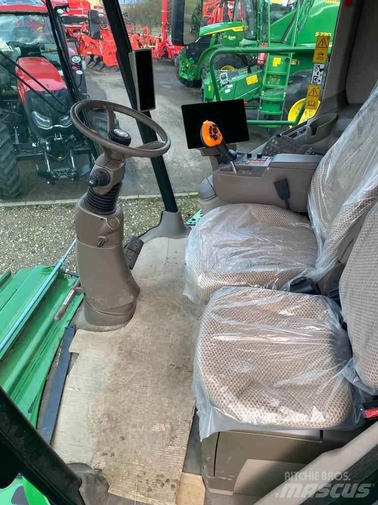 John Deere T 660 I Ražas novākšanas kombaini