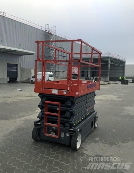 SkyJack SJ III4740 Šķerveida pacēlāji