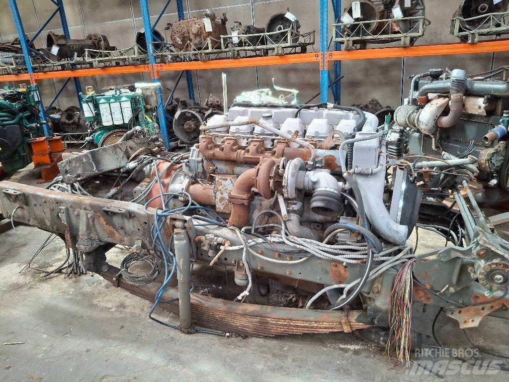 MAN D2566 MKF/280 Dzinēji
