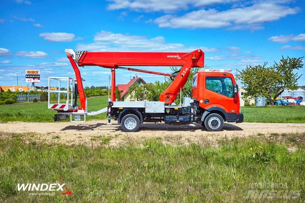 Palfinger P 250 BK Pacēlāji uz automašīnas bāzes