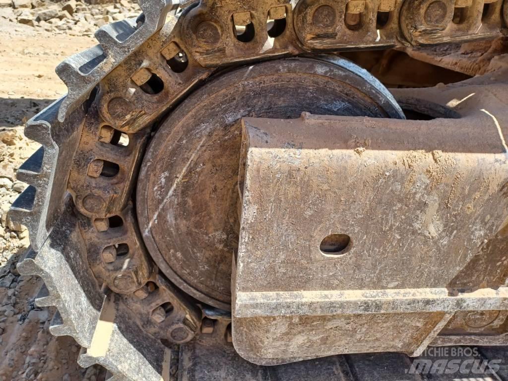 Komatsu PC 600 LC-8 Kāpurķēžu ekskavatori