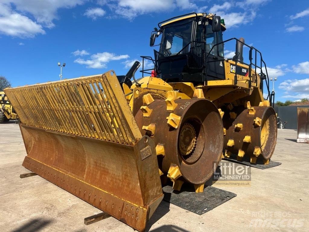 CAT 826 K Atkritumu preses