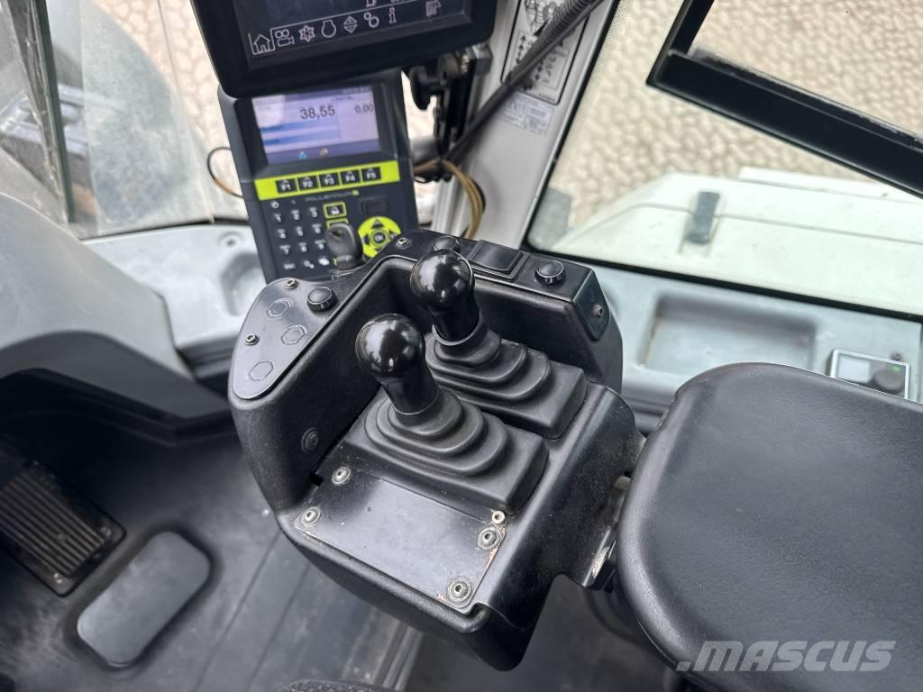 Liebherr L576 Iekrāvēji uz riteņiem