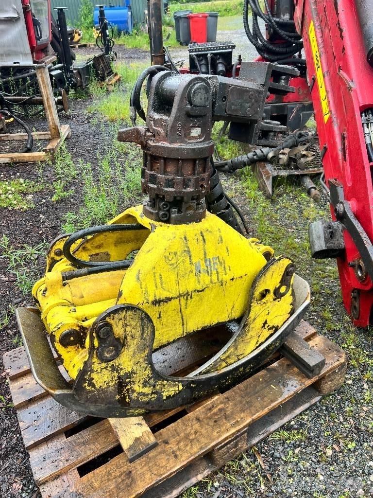 Kesla 2112T Kokmateriālu krāni