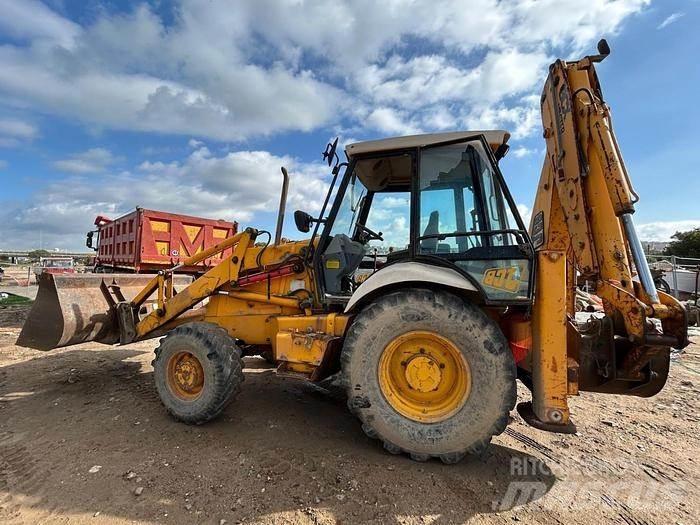 JCB 3CX Ekskavatori-iekrāvēji