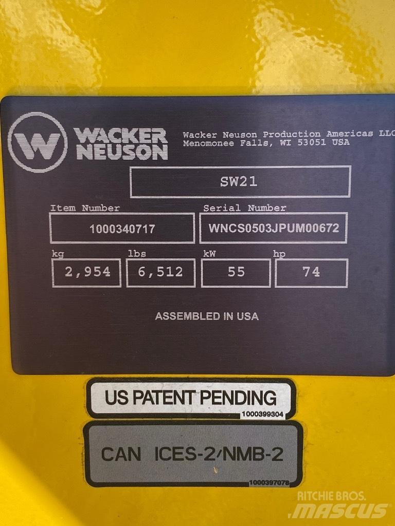 Wacker Neuson SW21 Lietoti riteņu kompaktiekrāvēji