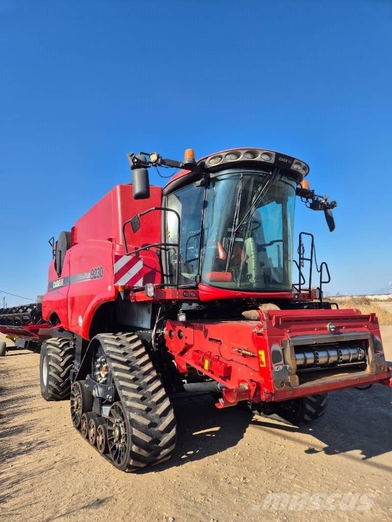 Case IH 9230 Ražas novākšanas kombaini