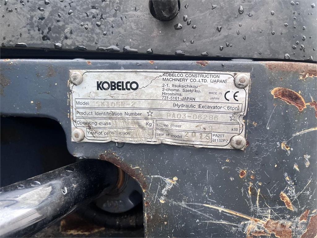 Kobelco SK10SR-2 Ekskavatori uz riteņiem